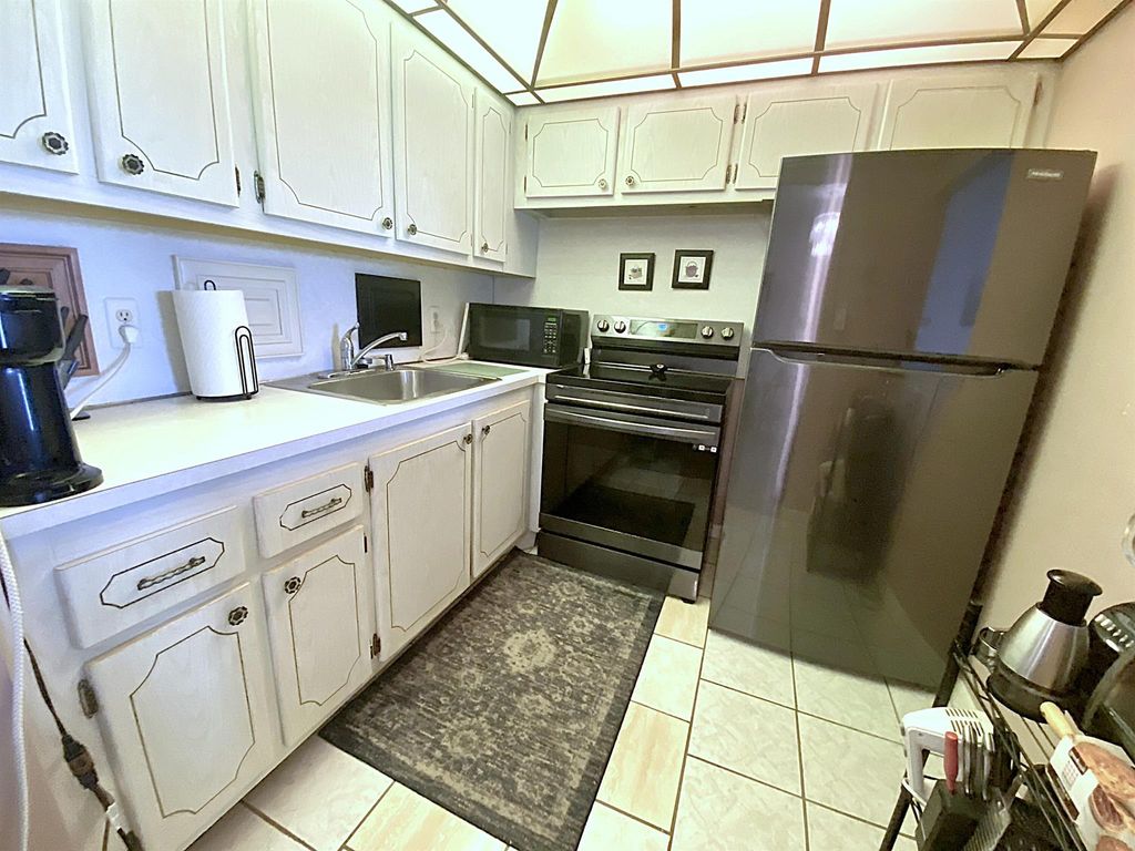 Photo of 384 Tilford R, Deerfield Beach, FL 33442 (MLS # R11133036)