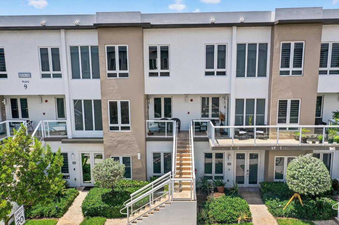 LANDMARK AT DORAL CONDO NO 3 - Residential Lease