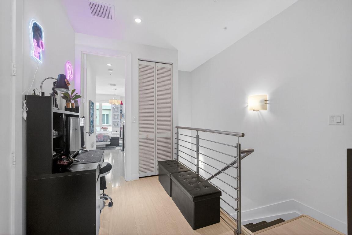 LANDMARK AT DORAL CONDO NO 3 - Residential Lease