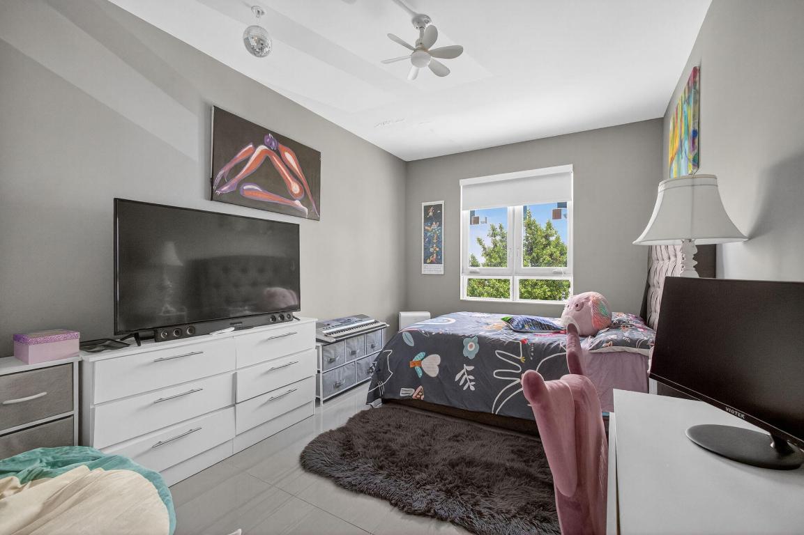 LANDMARK AT DORAL CONDO NO 3 - Residential Lease