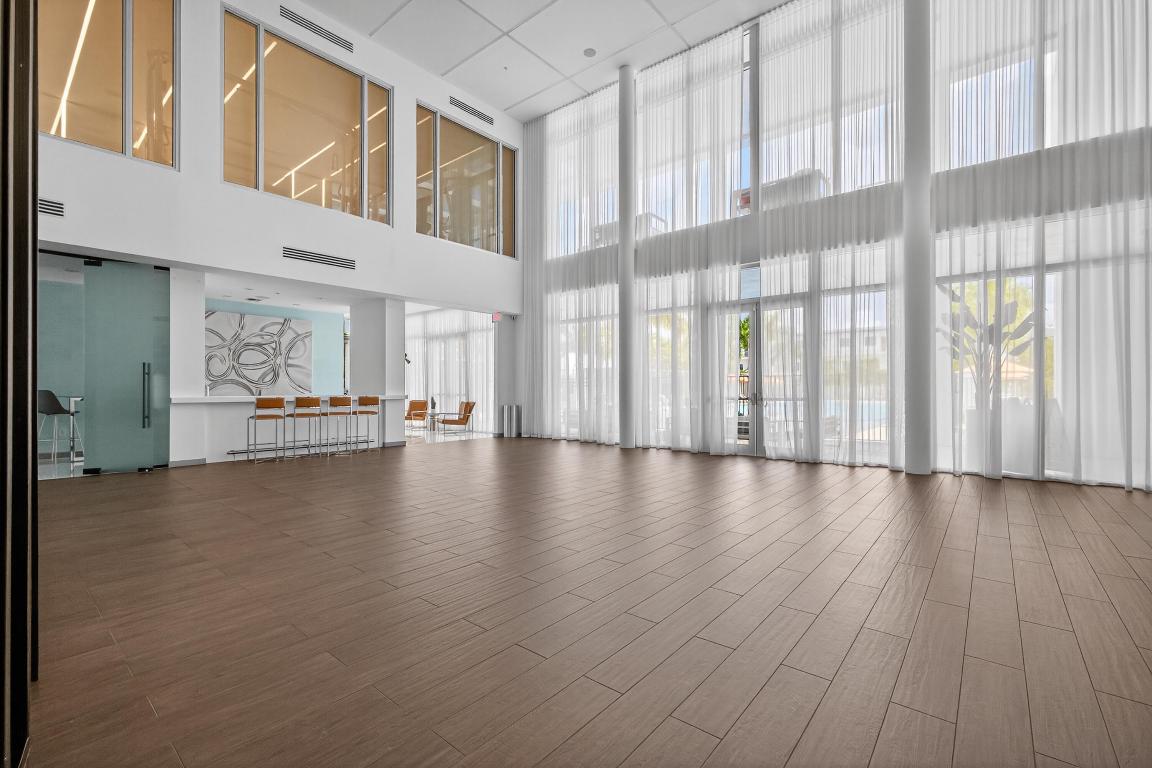 LANDMARK AT DORAL CONDO NO 3 - Residential Lease