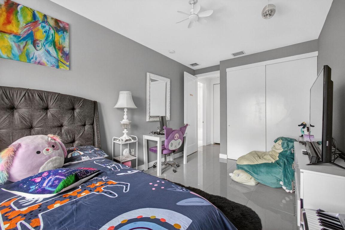 LANDMARK AT DORAL CONDO NO 3 - Residential Lease