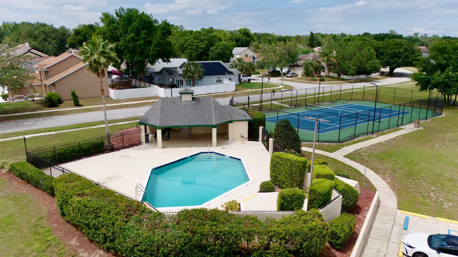 Summer Lakes - Residential