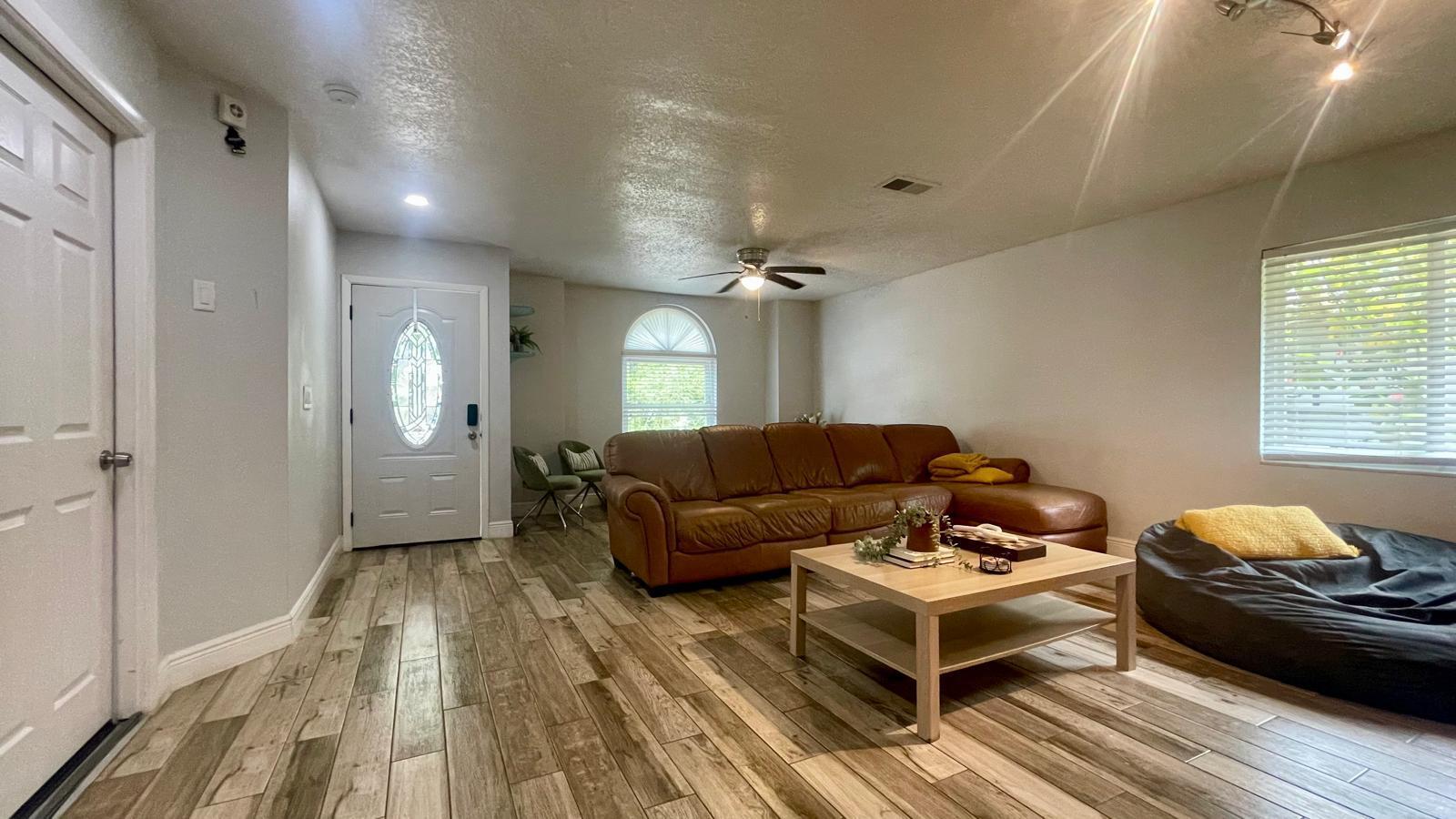 Summer Lakes - Residential