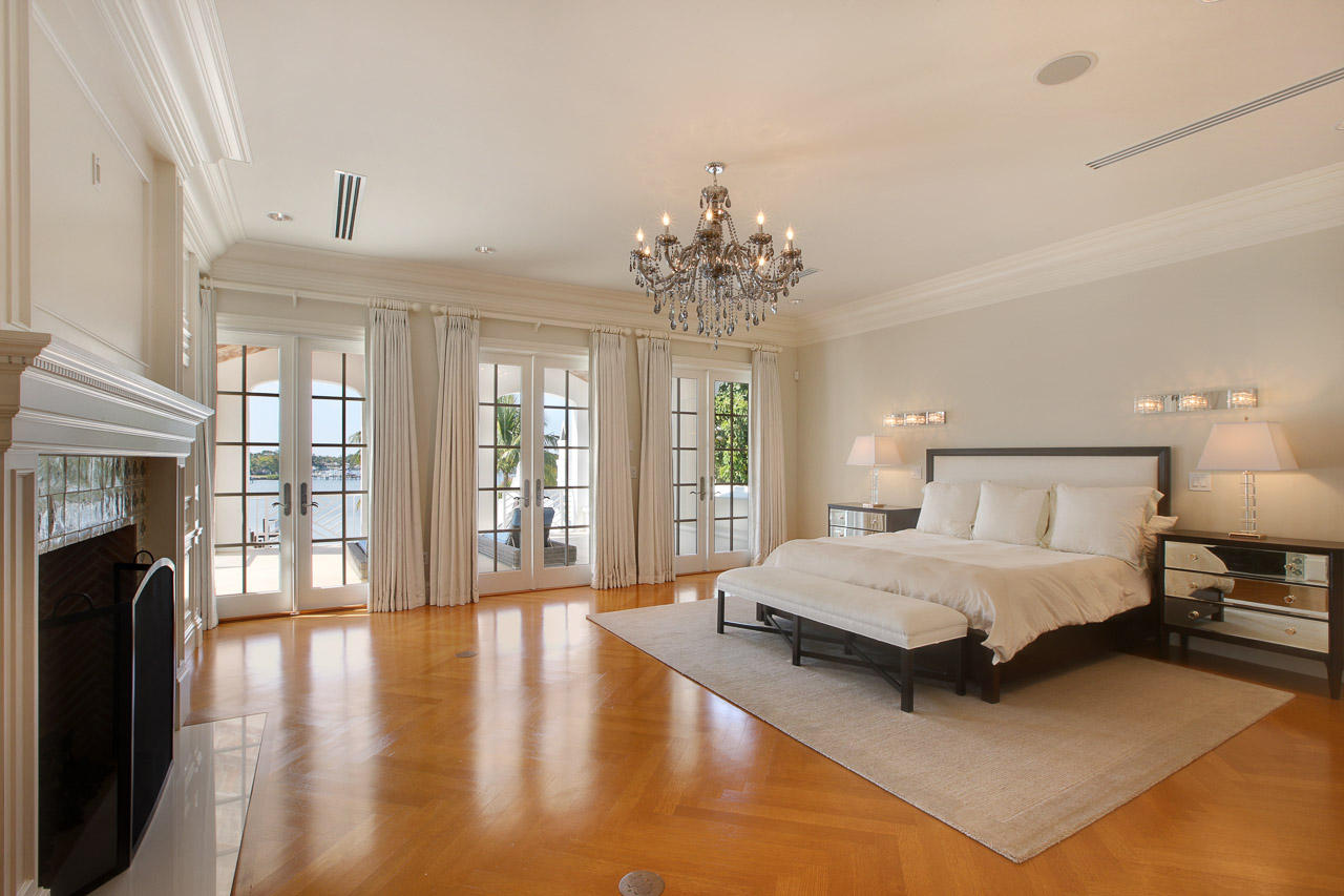 Riverside on the Loxahatc - Residential