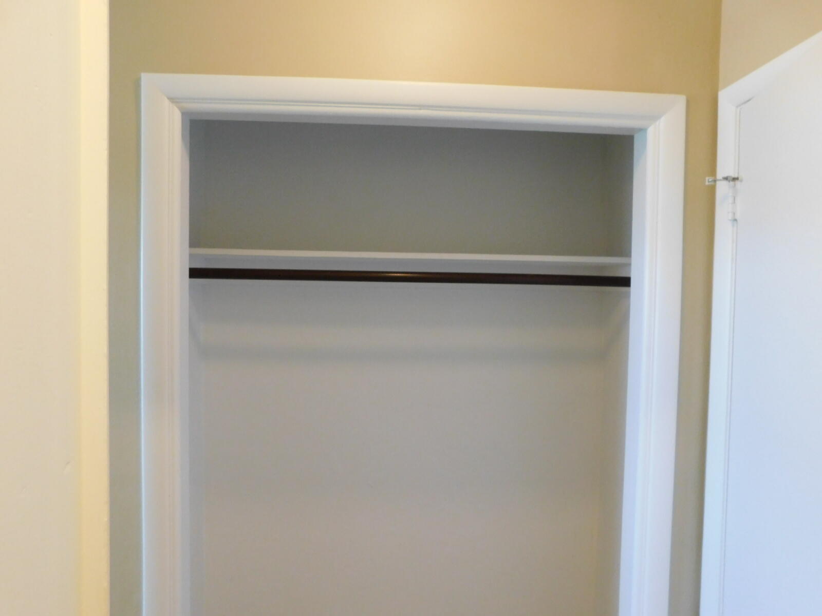 LAKE PARK GARDENS 4 INC CONDO - Residential