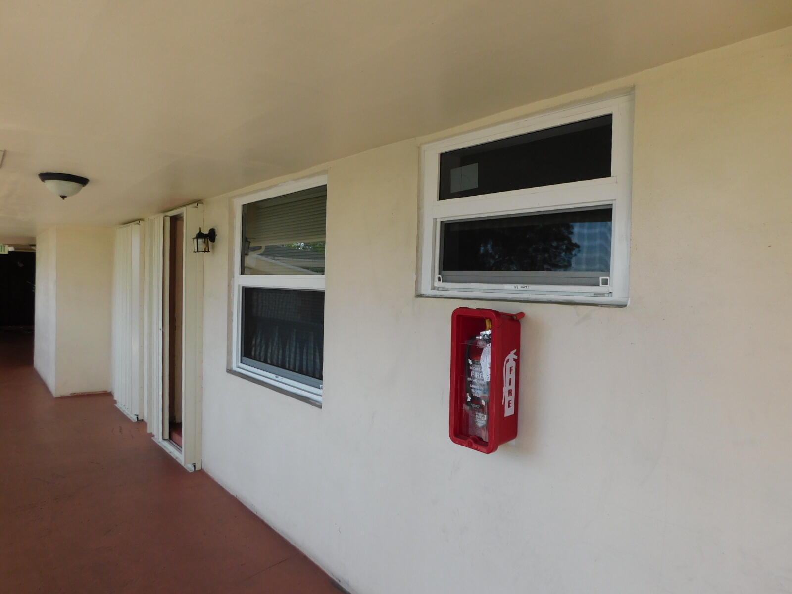 LAKE PARK GARDENS 4 INC CONDO - Residential