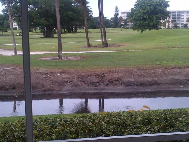 3051 S Palm Aire Dr 102