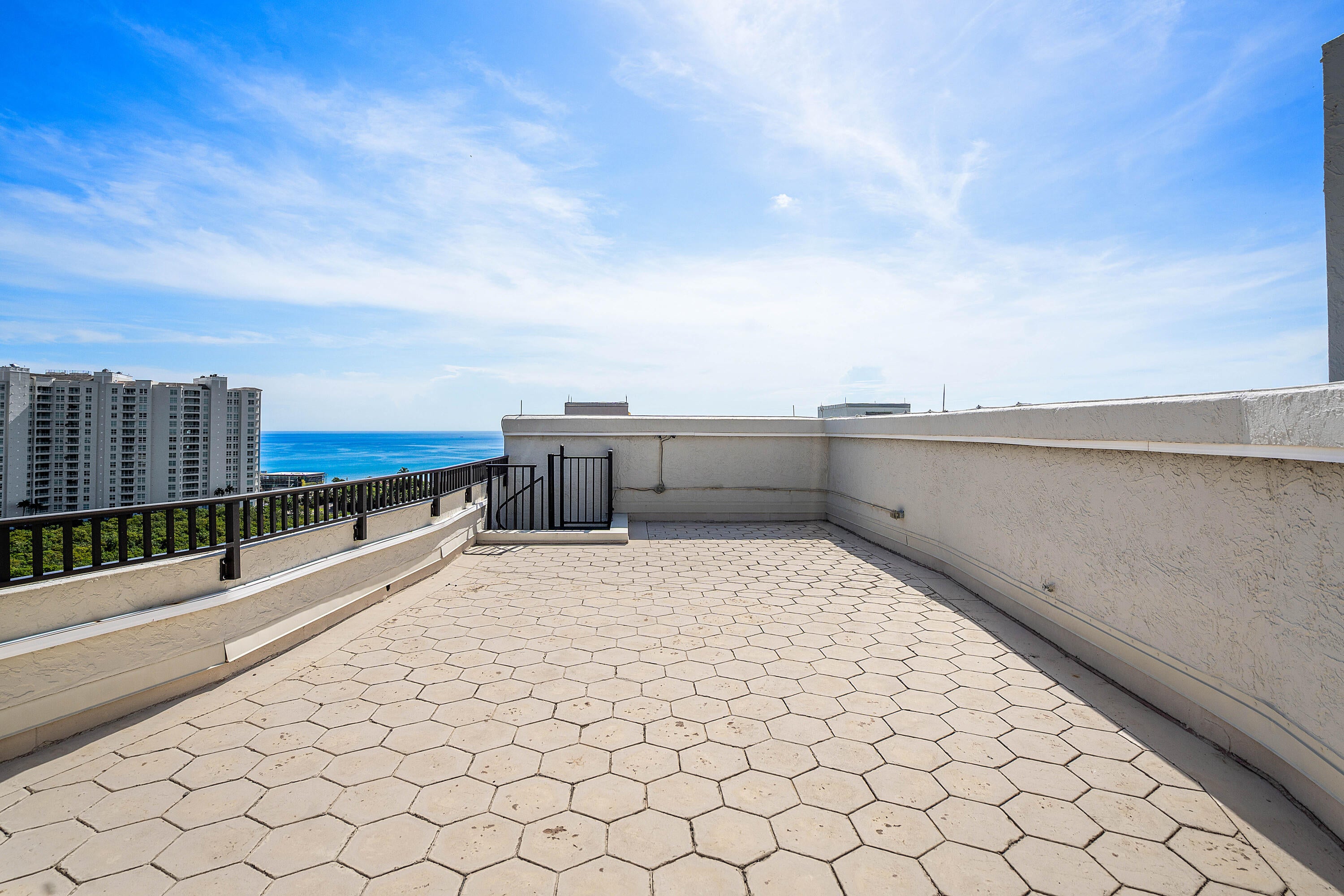 3912 S OCEAN Boulevard PH-1