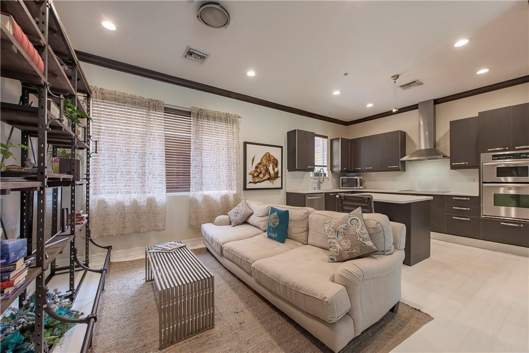 Marbella Townhomes - Residential