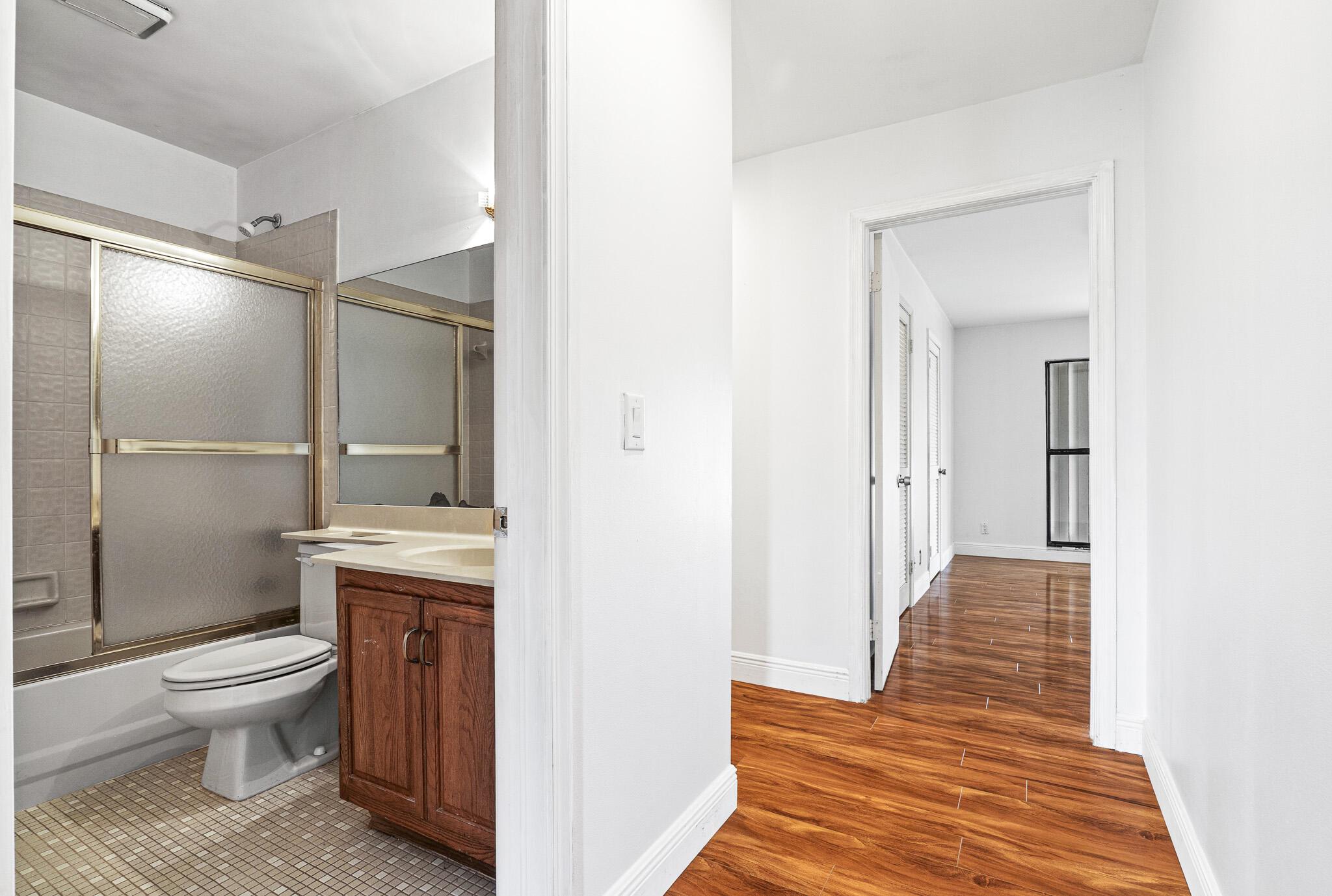 JOGGERS RUN - Residential