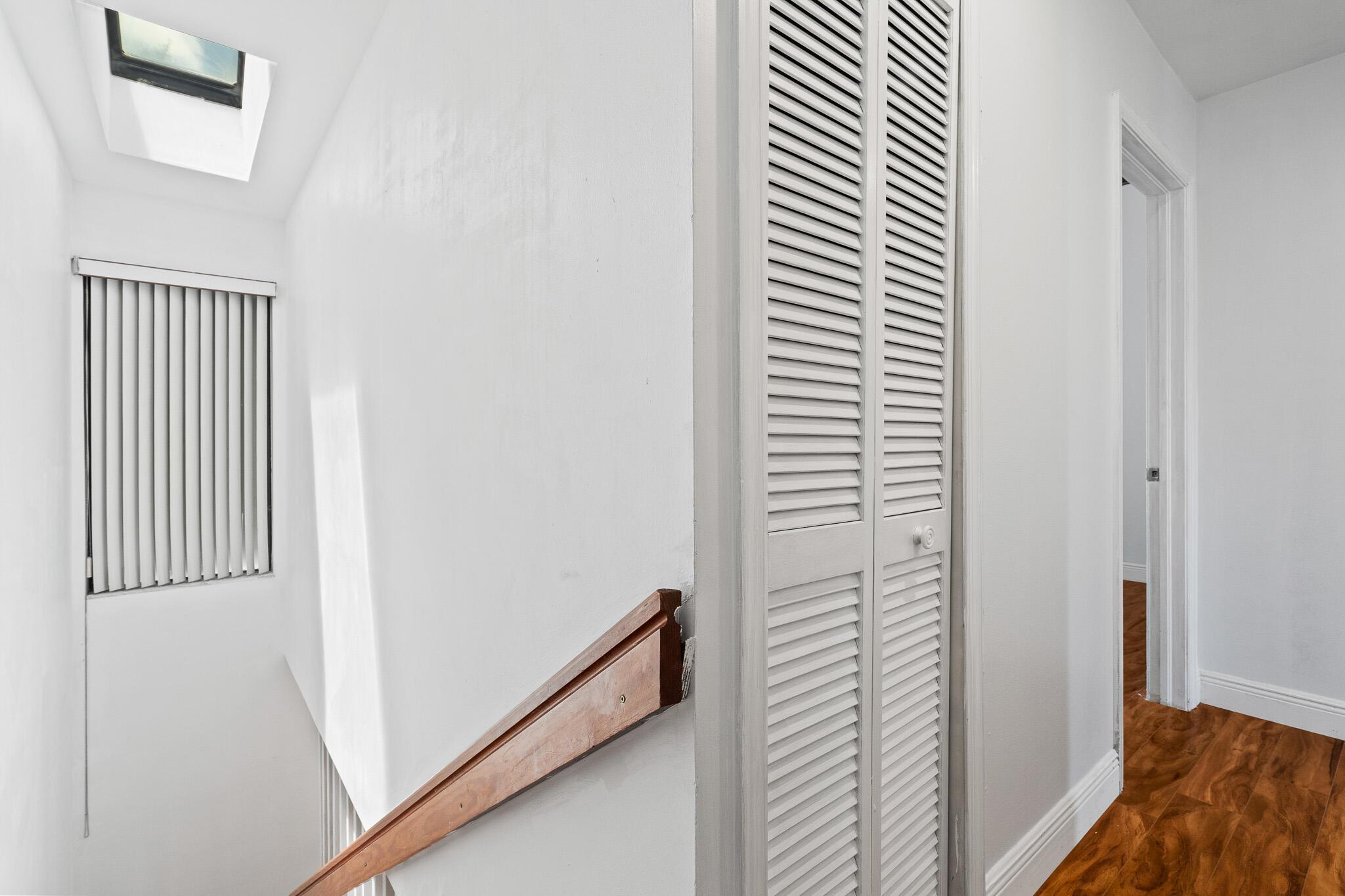 JOGGERS RUN - Residential