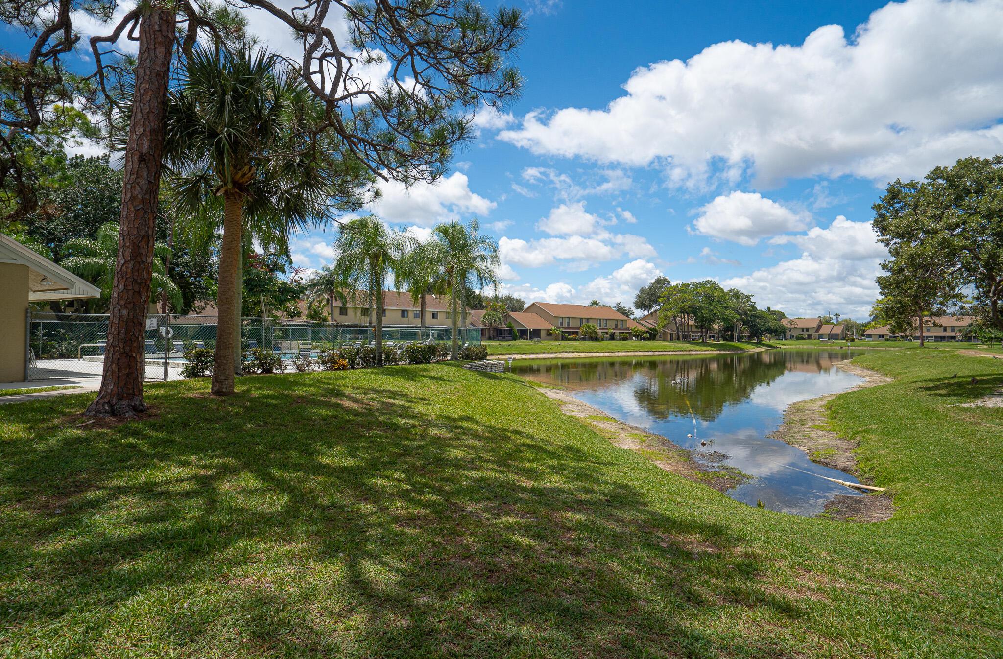 JOGGERS RUN - Residential