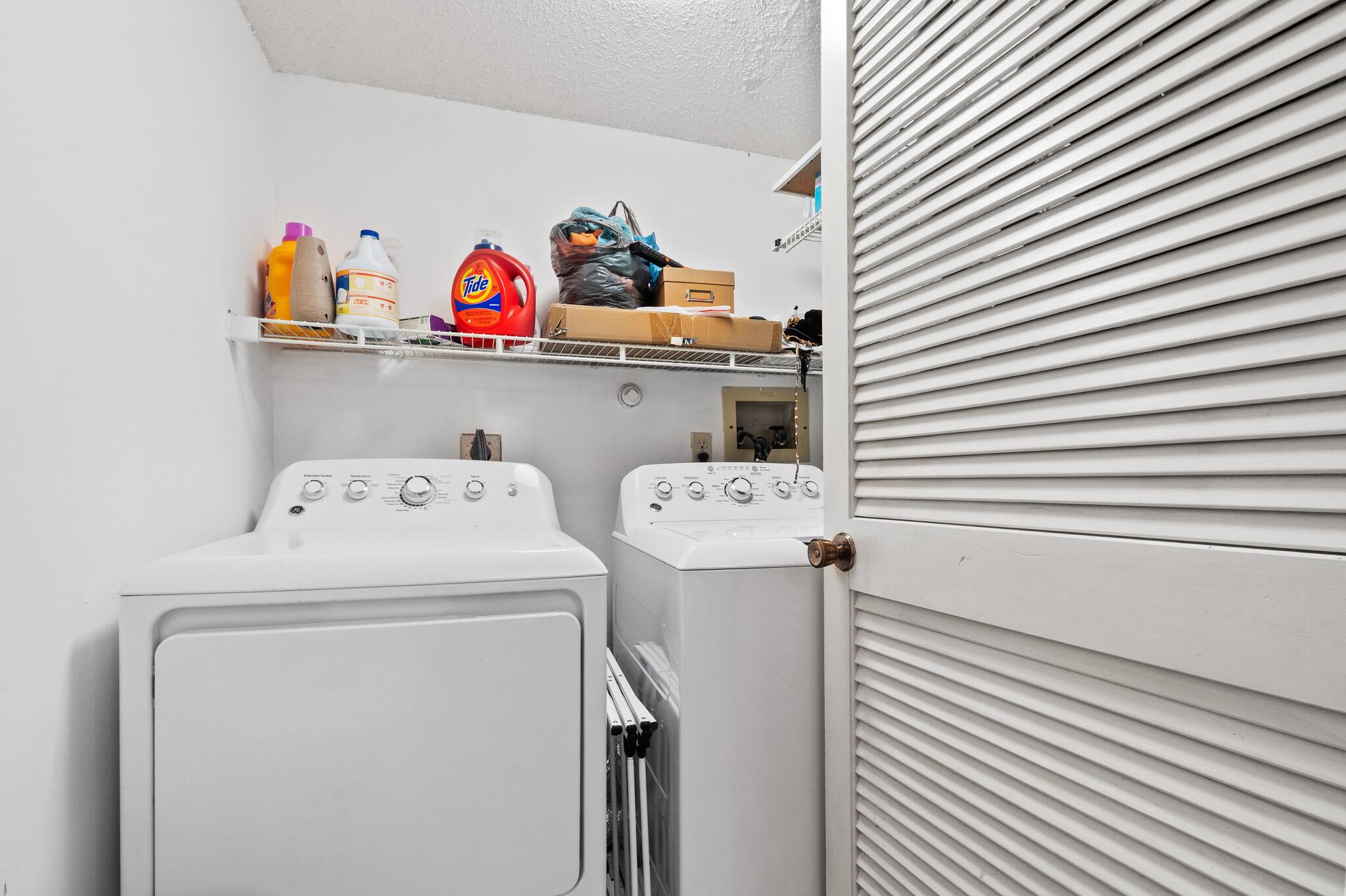 JOGGERS RUN - Residential