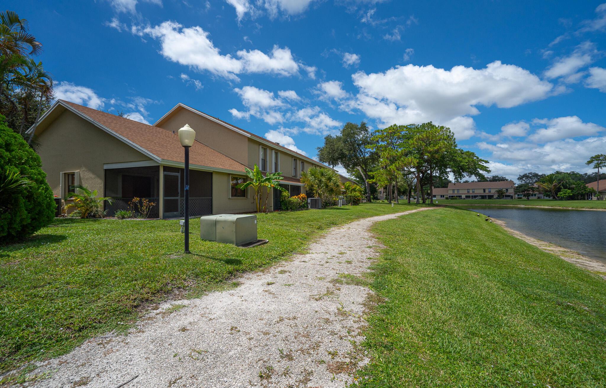 JOGGERS RUN - Residential