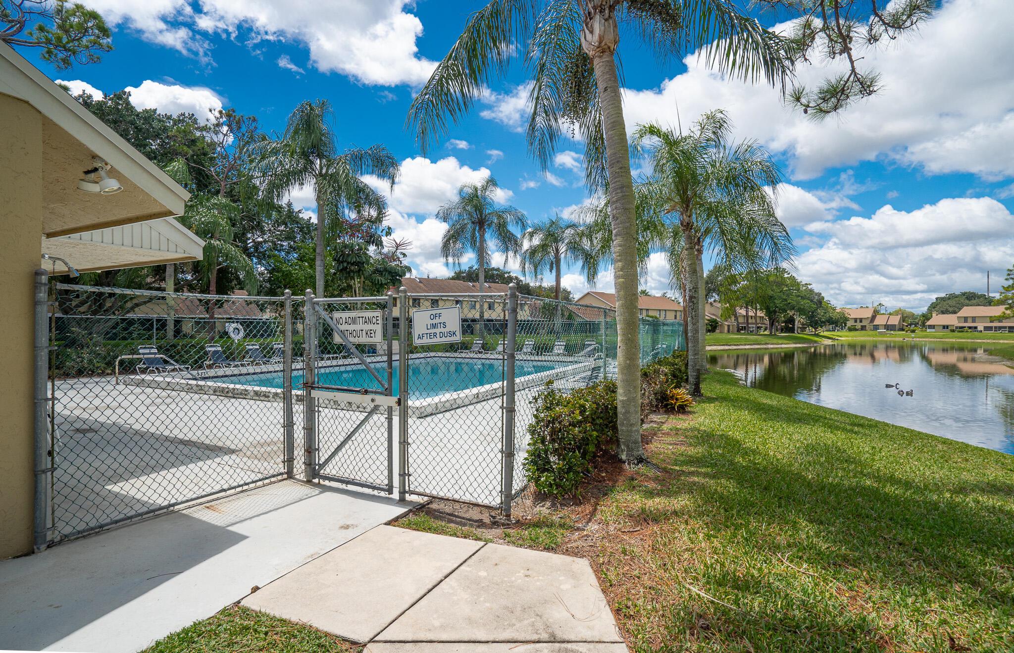 JOGGERS RUN - Residential