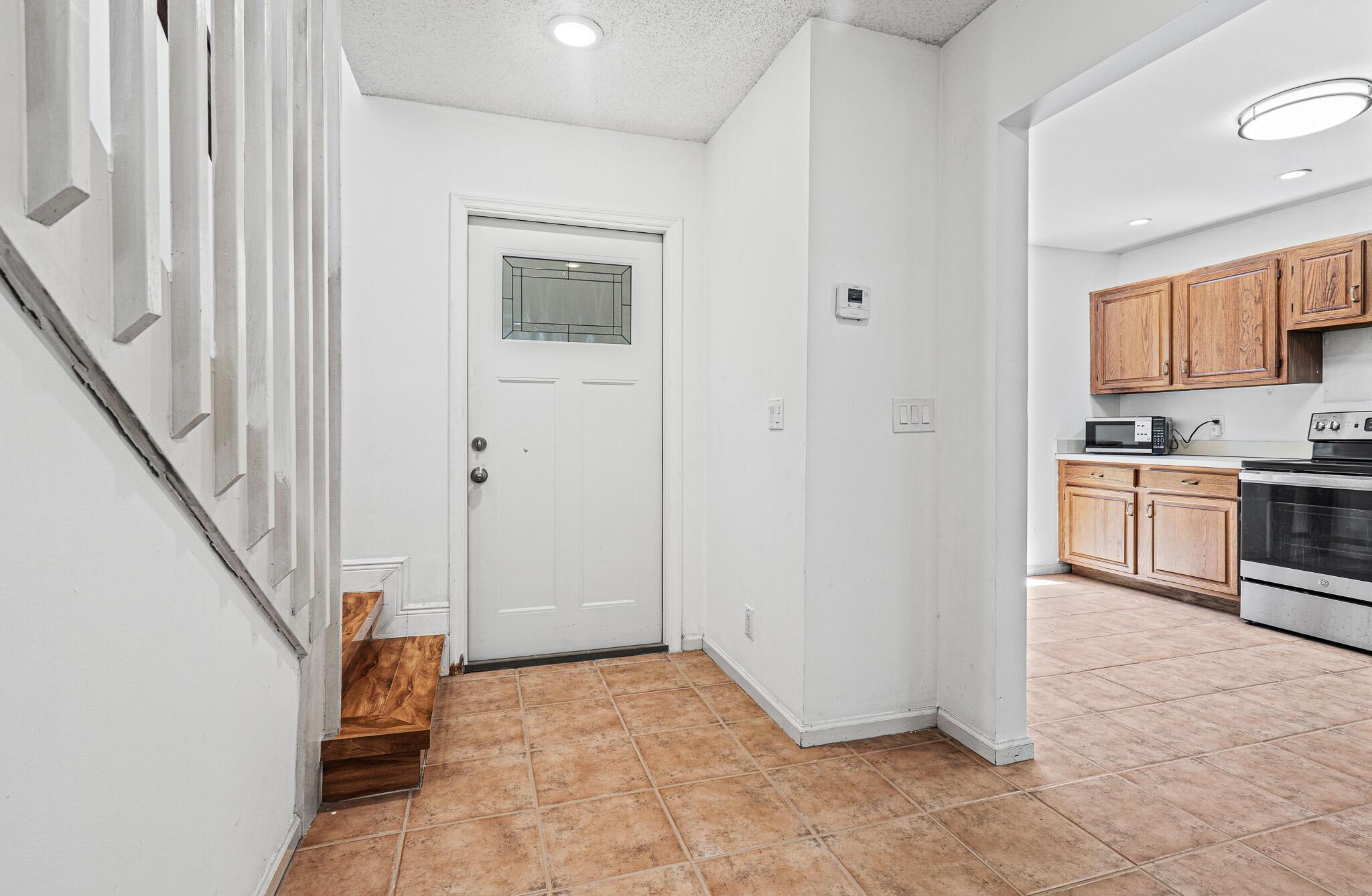 JOGGERS RUN - Residential