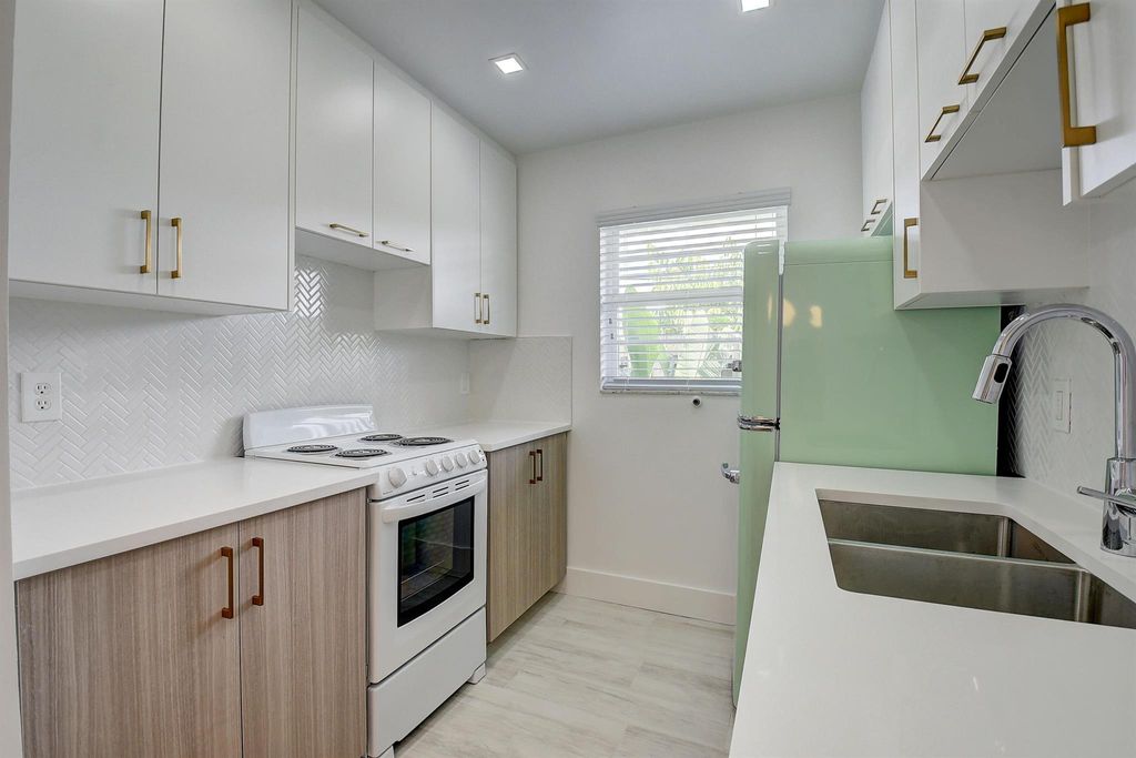 Photo of 502 N H Street #3, Lake Worth Beach, FL 33460 (MLS # R11094638)