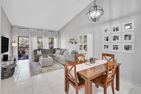 Featured picture for the property F10484877