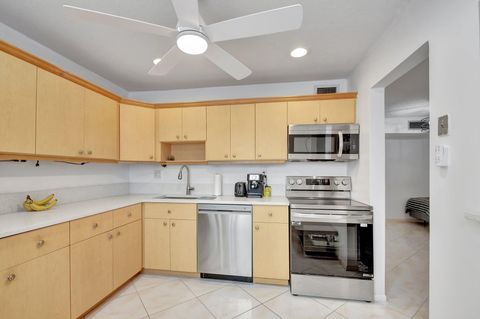 459 Piedmont J Delray Beach FL 33484