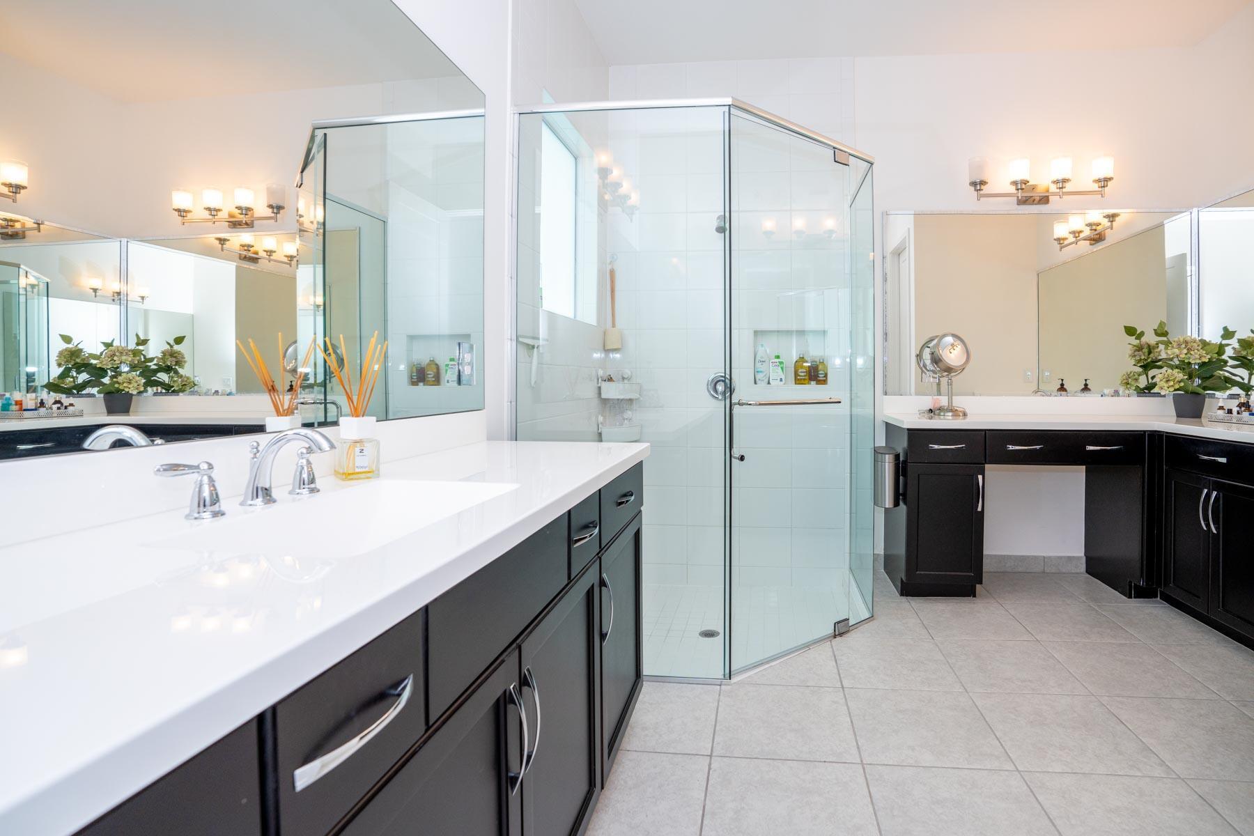 DAKOTA - Residential Lease