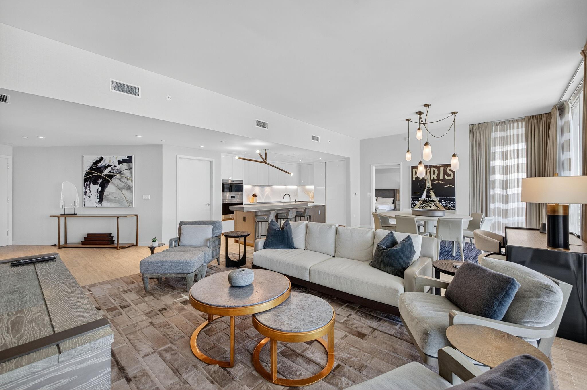 Four Seasons - Residential Lease