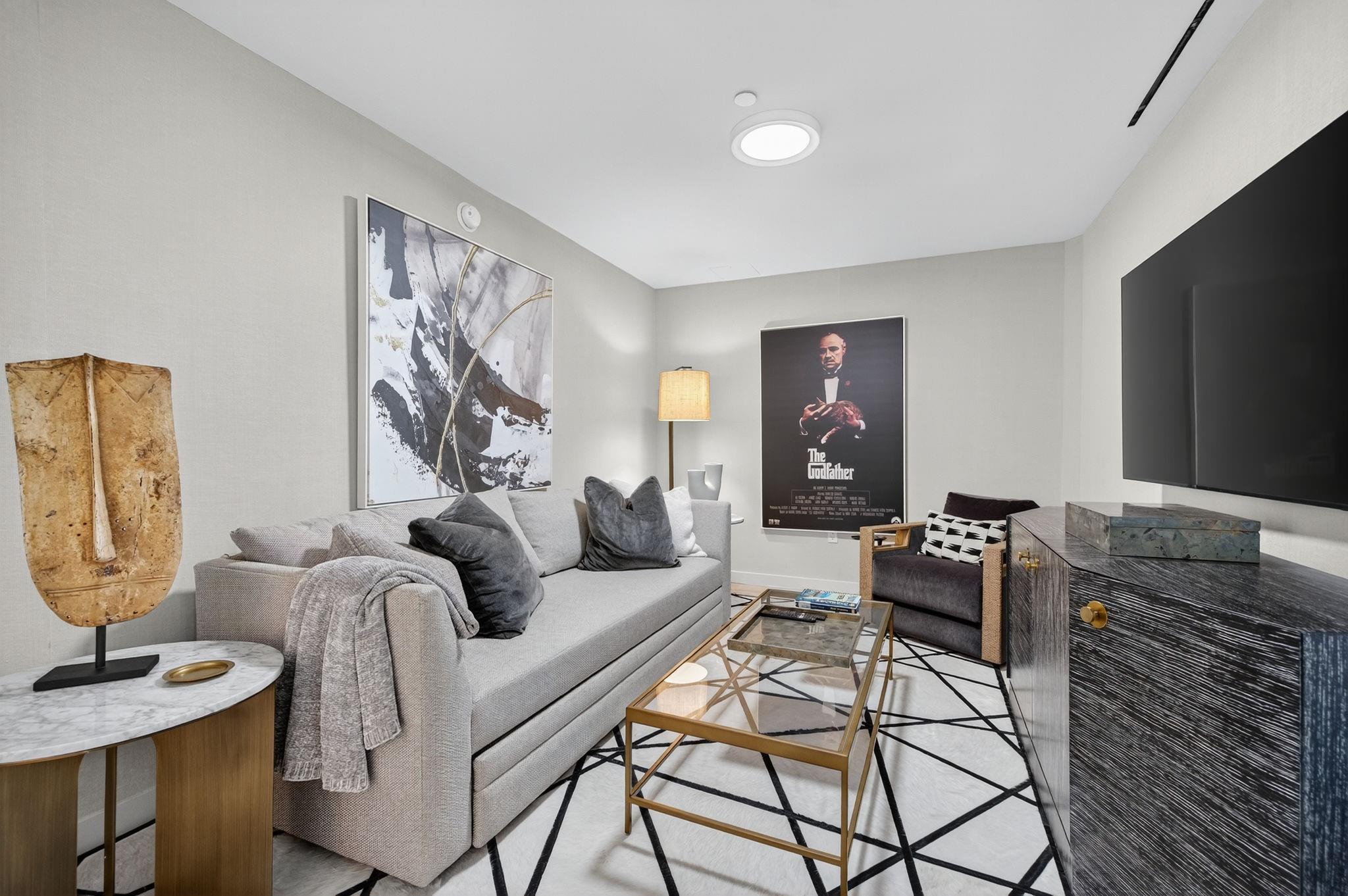 Four Seasons - Residential Lease