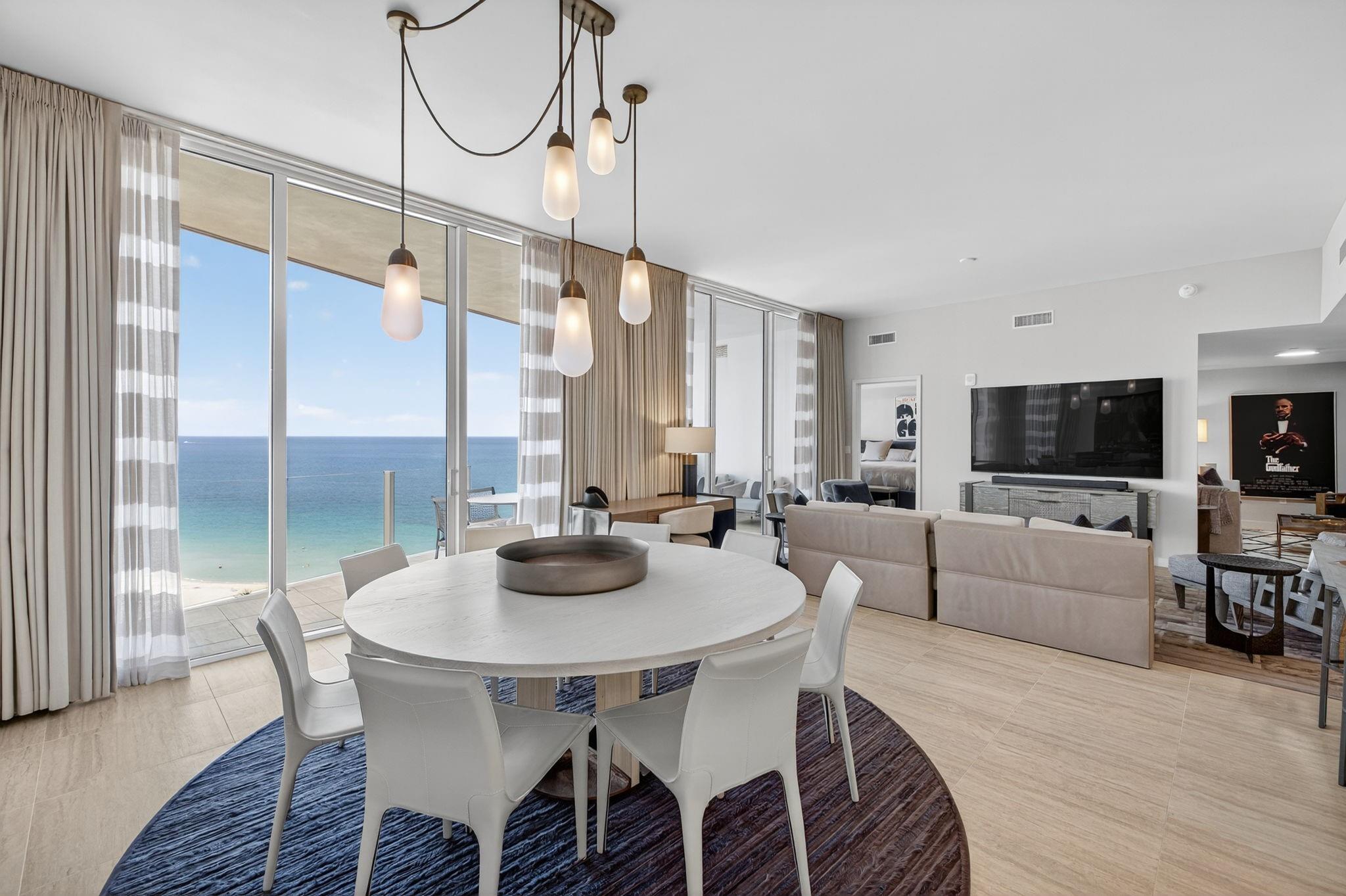 Four Seasons - Residential Lease