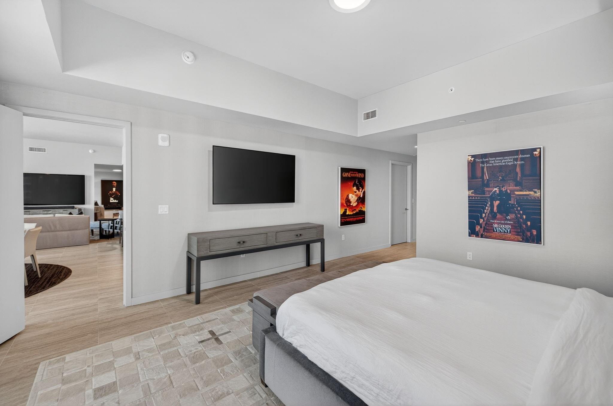 Four Seasons - Residential Lease