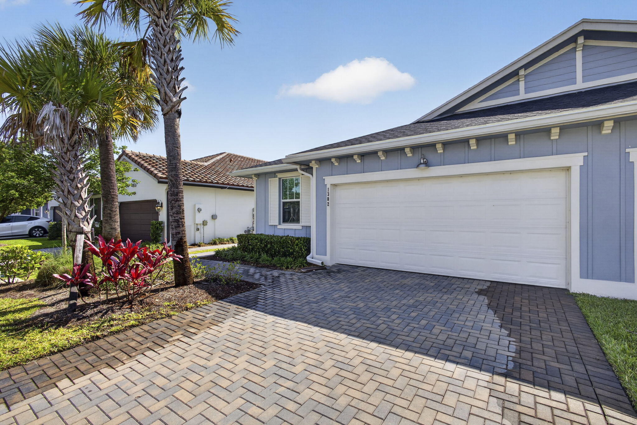 1302 Tangled Orchard Trace