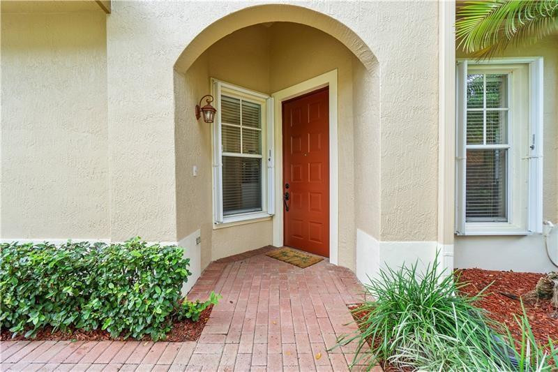 HERON BAY SOUTH - Residential