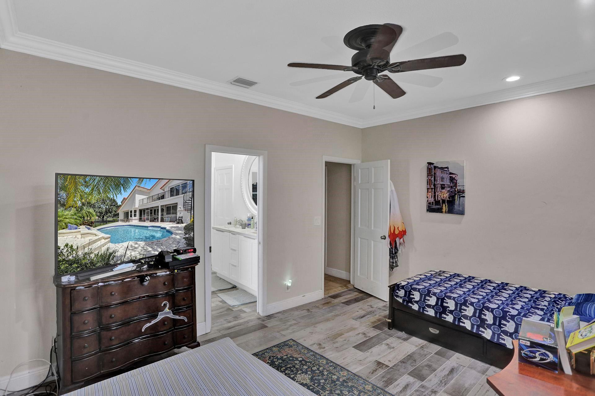 Photo 30 of 64 of 1970 Las Colinas Way house