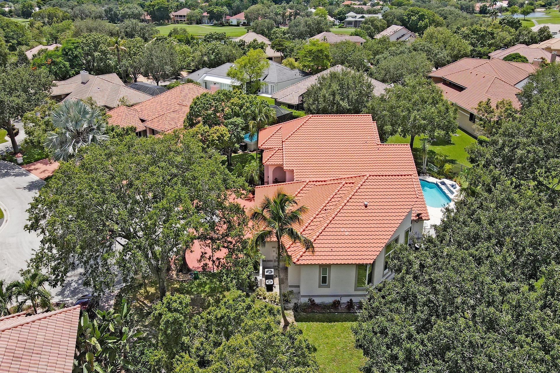 Photo 3 of 64 of 1970 Las Colinas Way house