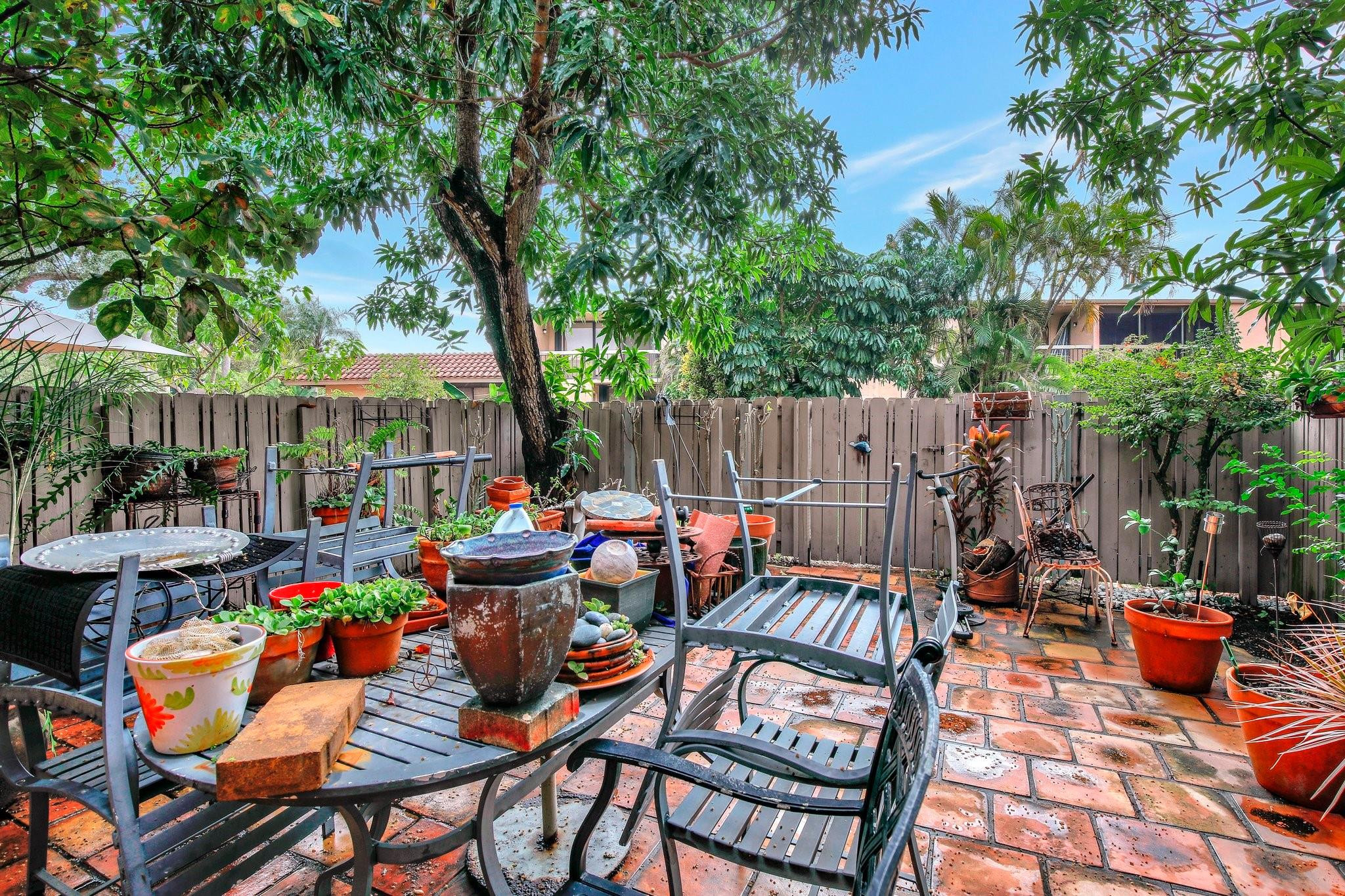 Golfwood - Residential