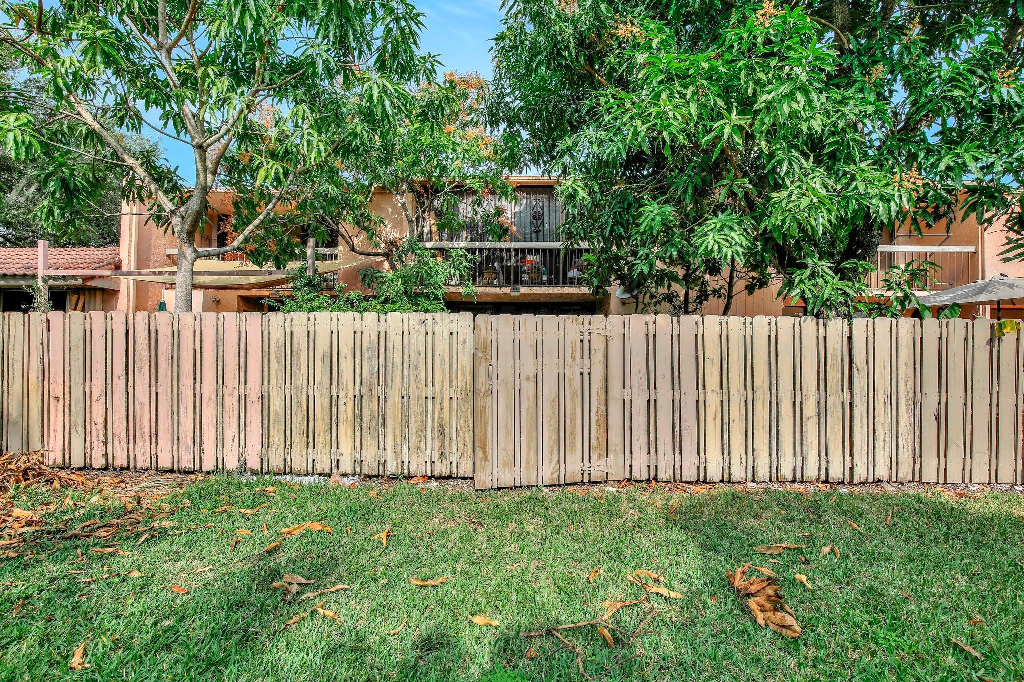 Golfwood - Residential