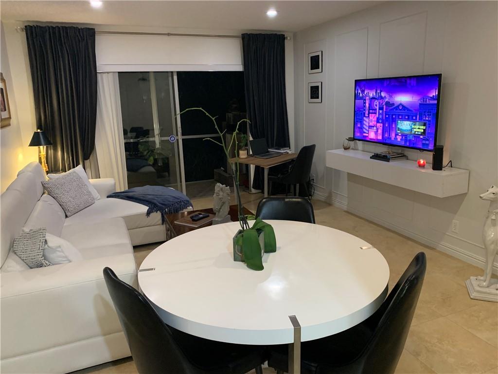 Imperial Point Colonnades - Residential