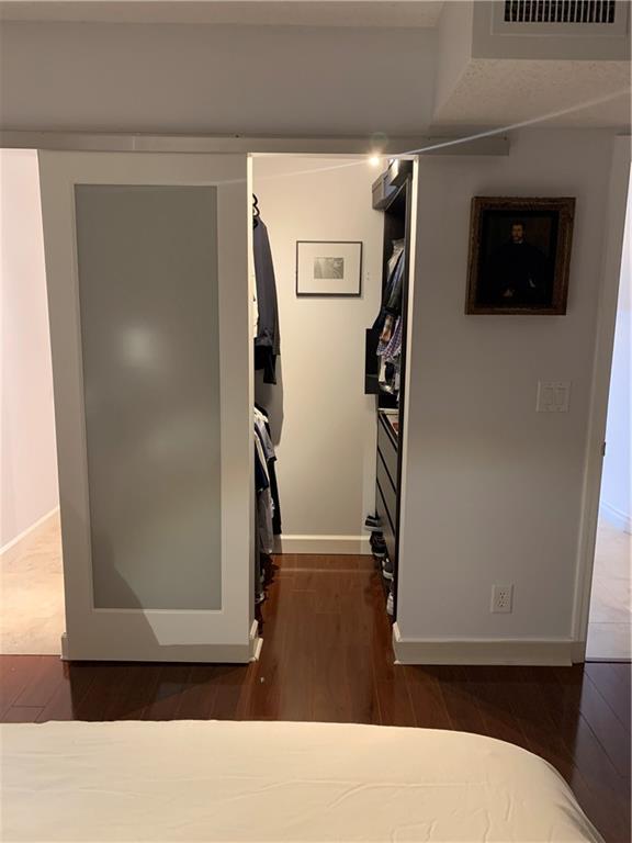 Imperial Point Colonnades - Residential
