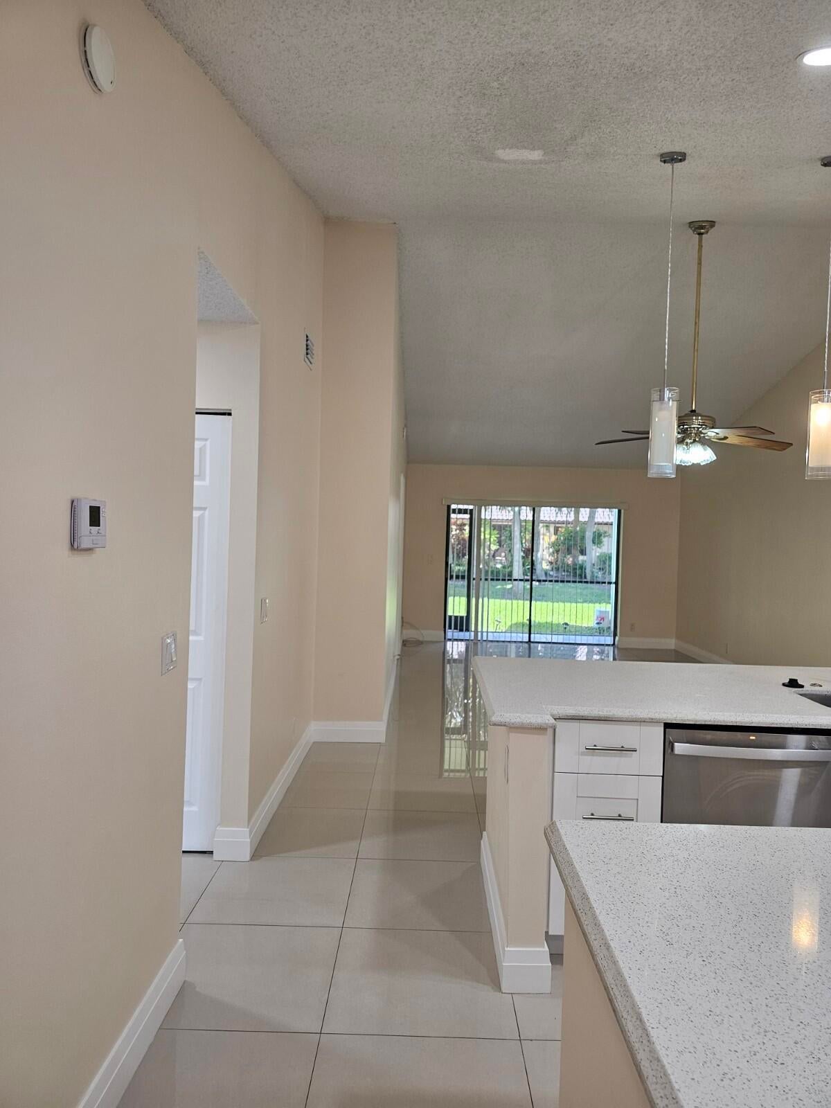 480 HARDWOOD Place
