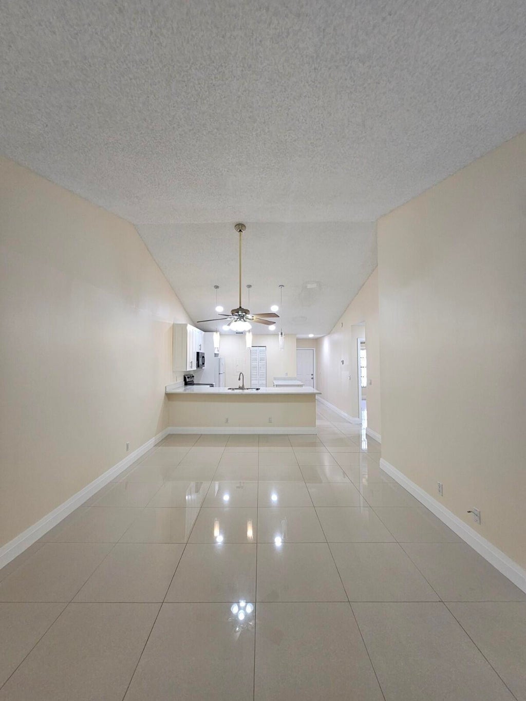 Photo of 480 HARDWOOD Place, Boca Raton, FL 33431 (MLS # B26088168)