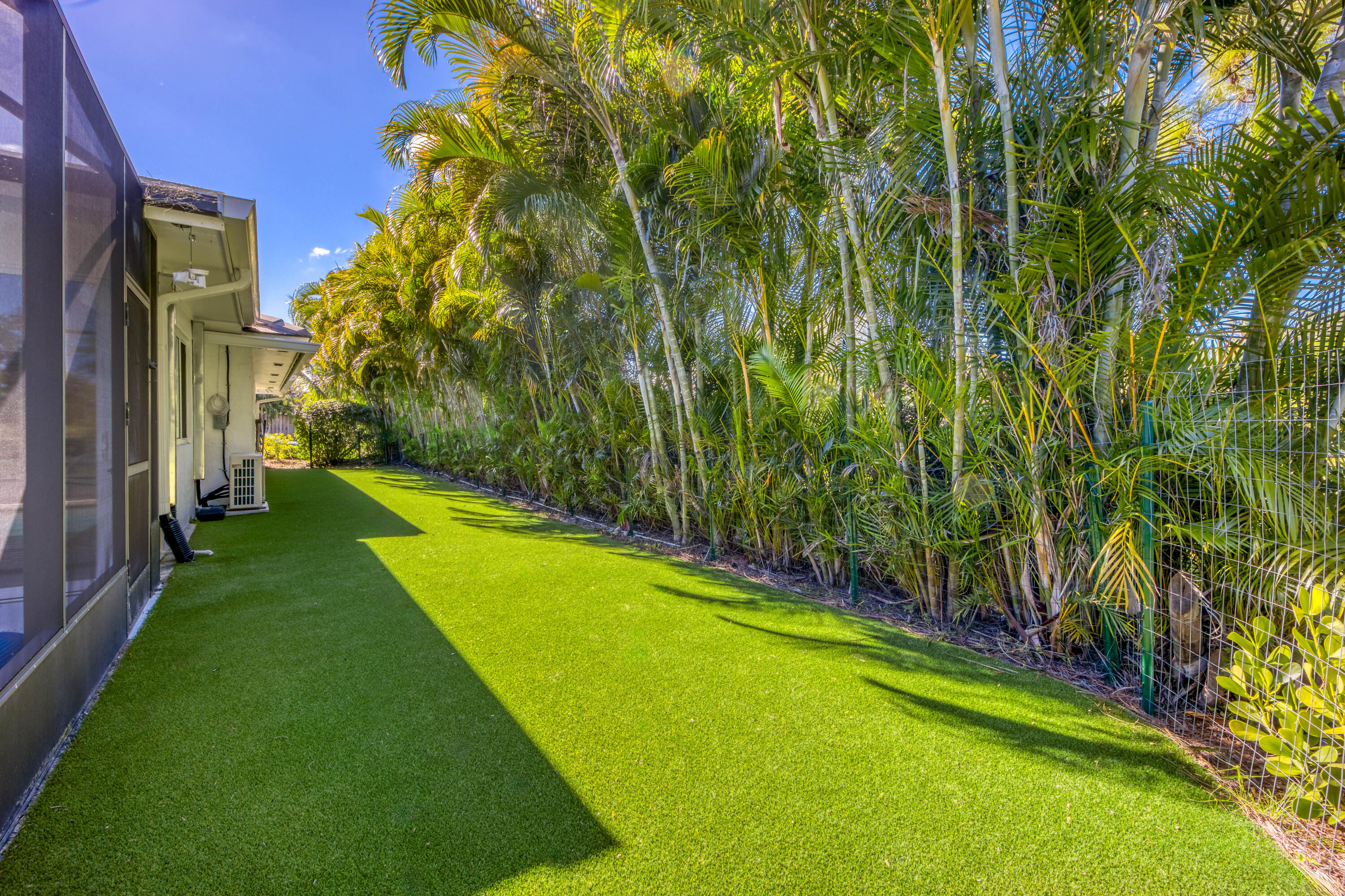 YACHT & COUNTRY CLUB OF STUART - Residential