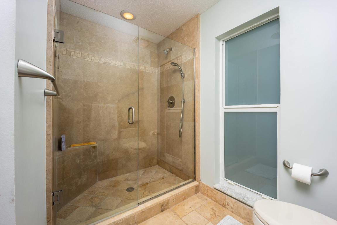 YACHT & COUNTRY CLUB OF STUART - Residential