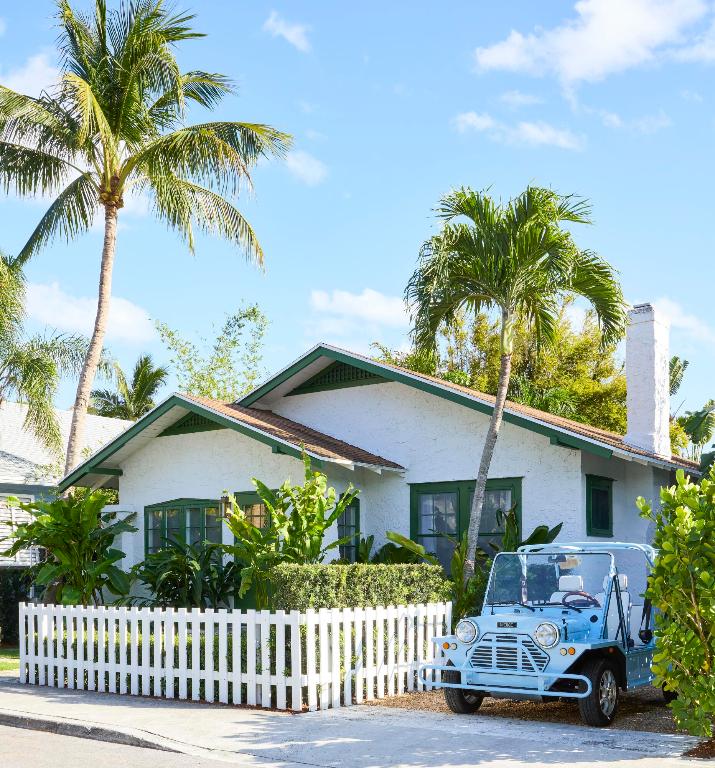 CARLBERG COURT - Residential