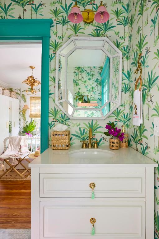 CARLBERG COURT - Residential