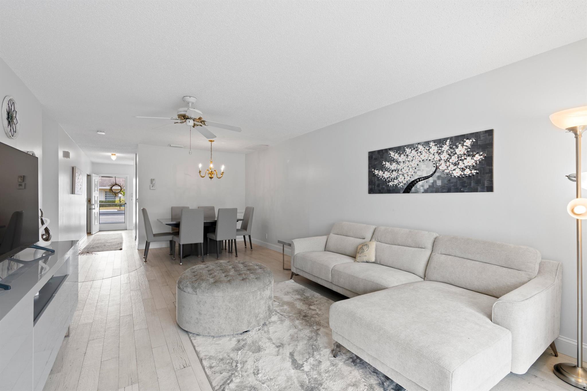 8753 Bella Vista Drive 33