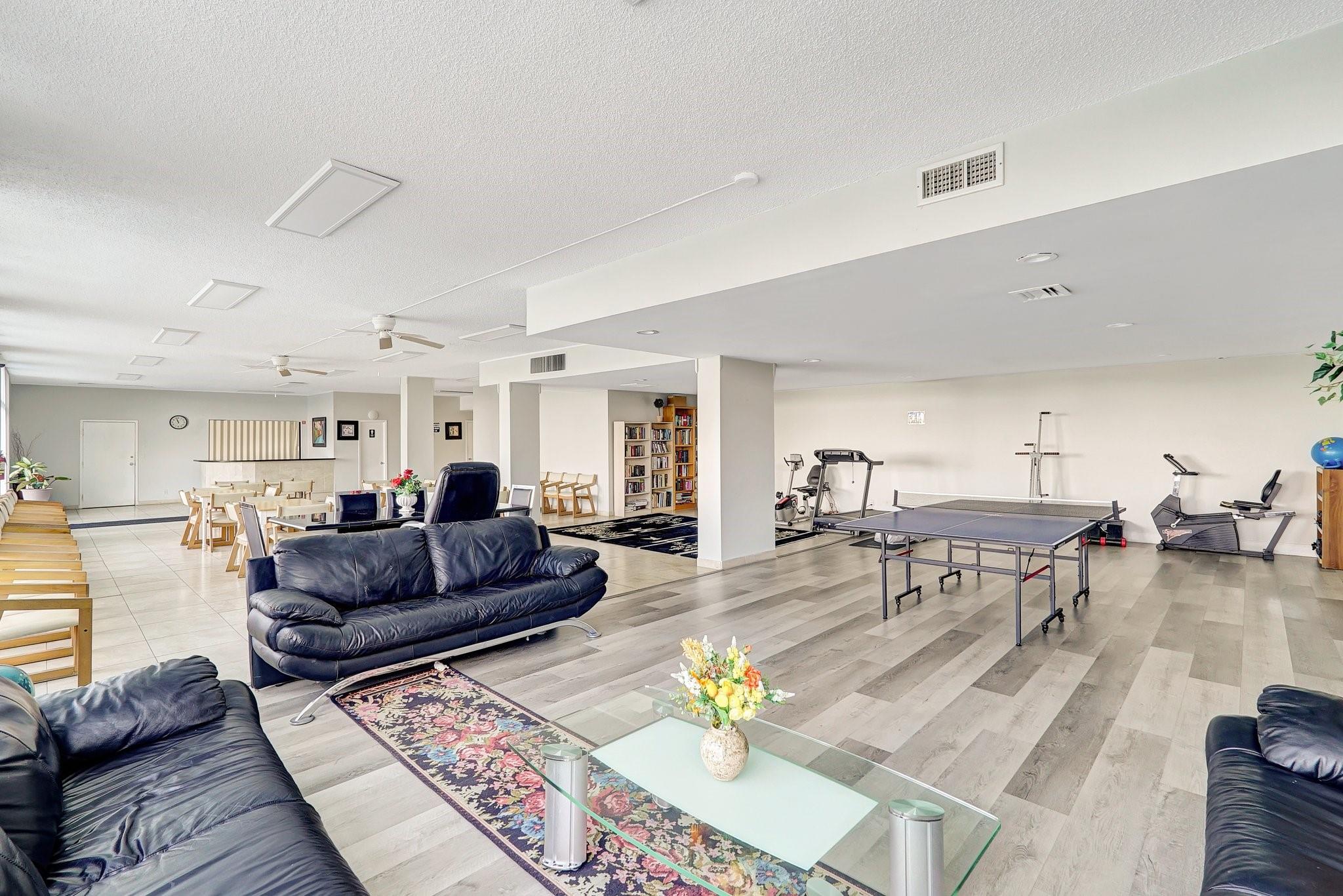 GOLDEN HORN CONDO - Residential