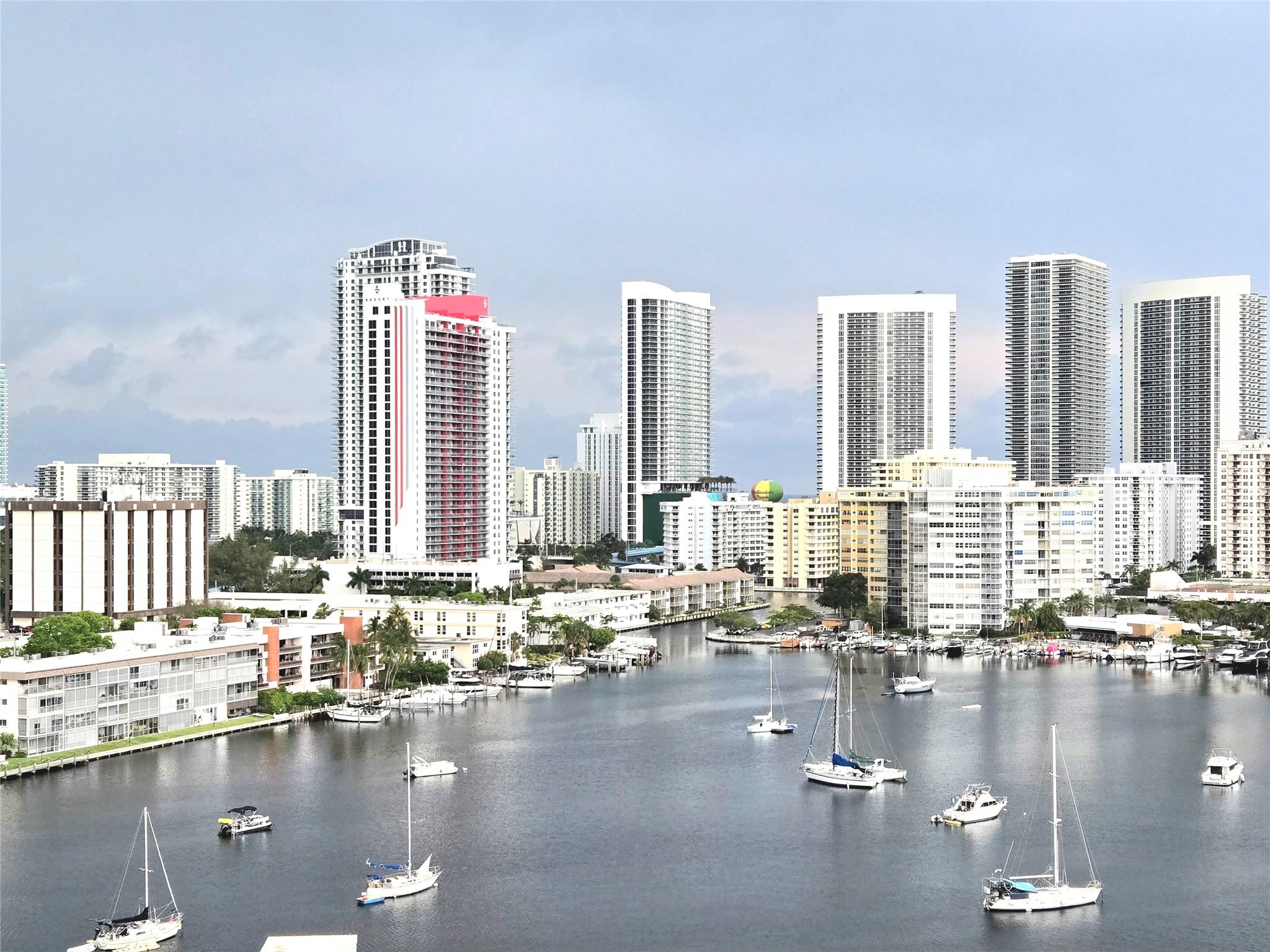 GOLDEN HORN CONDO - Residential