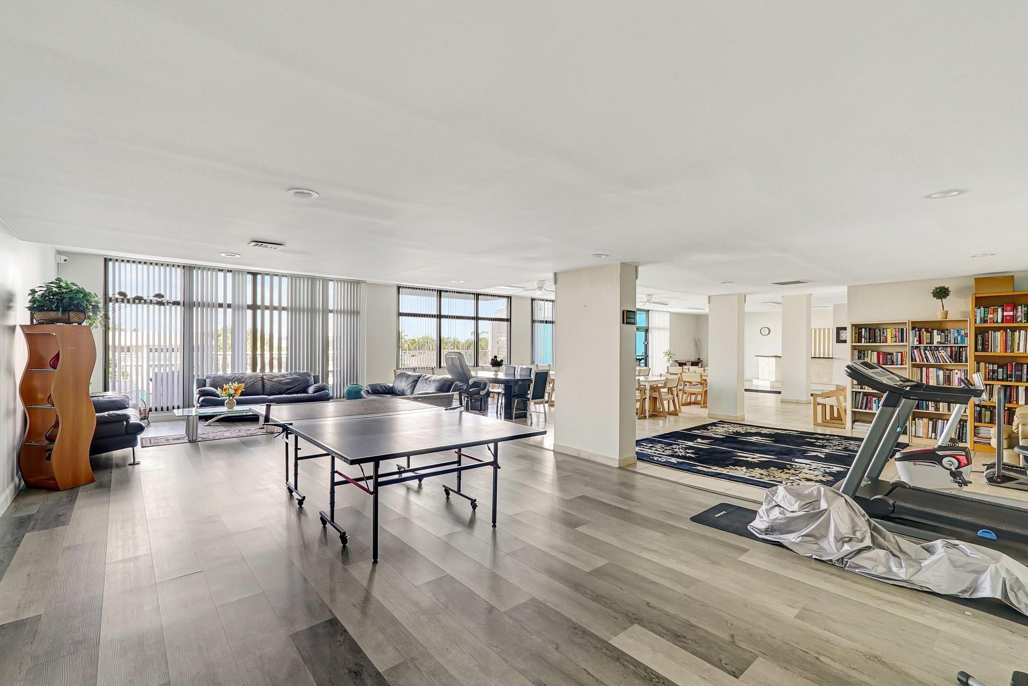 GOLDEN HORN CONDO - Residential