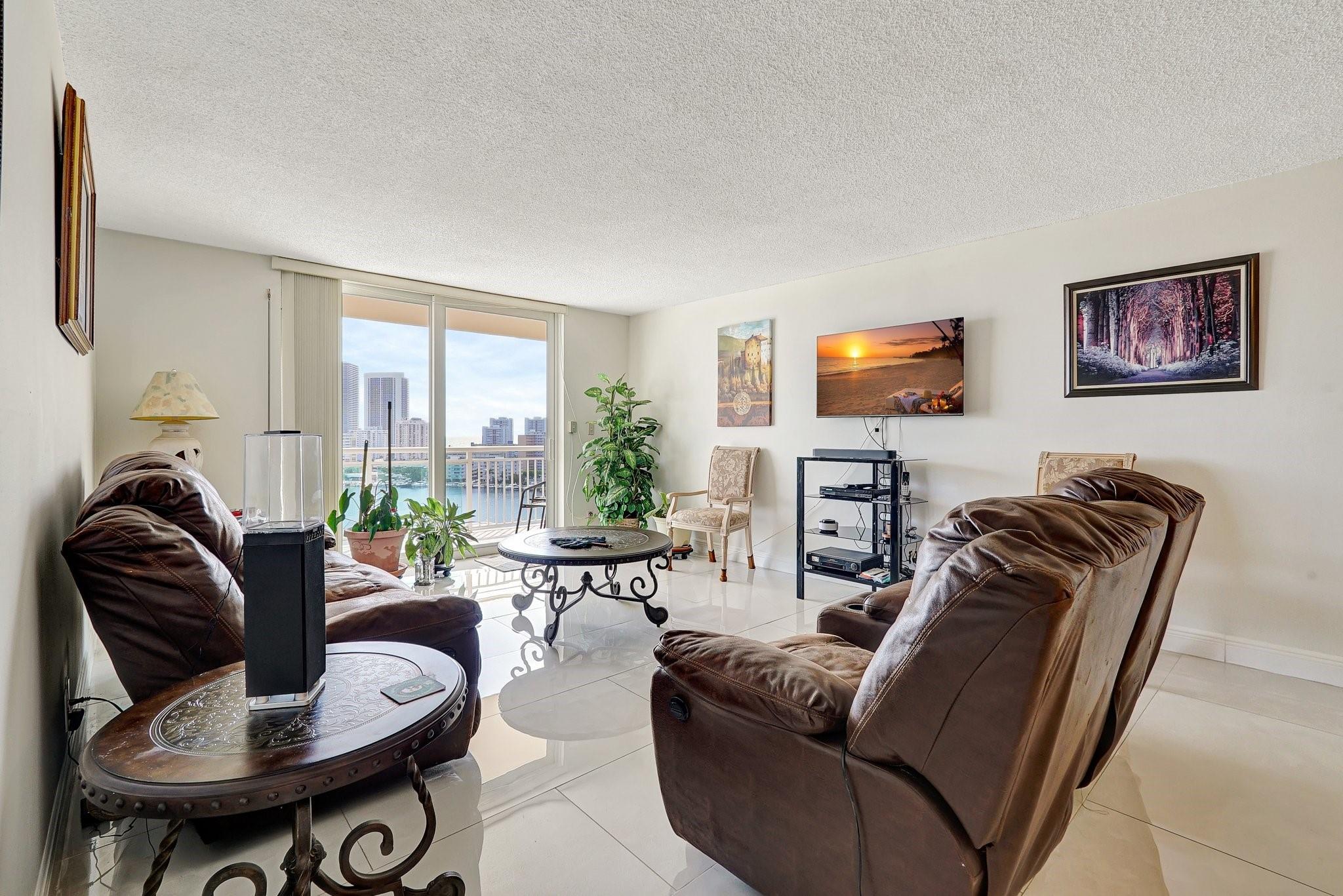 GOLDEN HORN CONDO - Residential