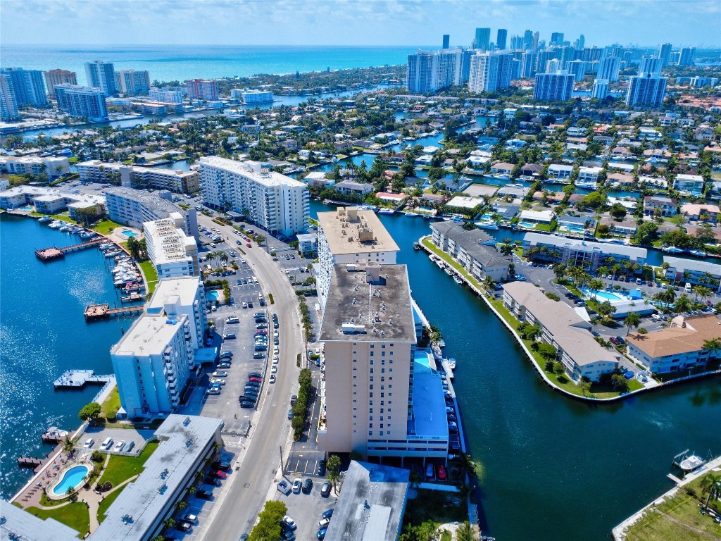 GOLDEN HORN CONDO - Residential