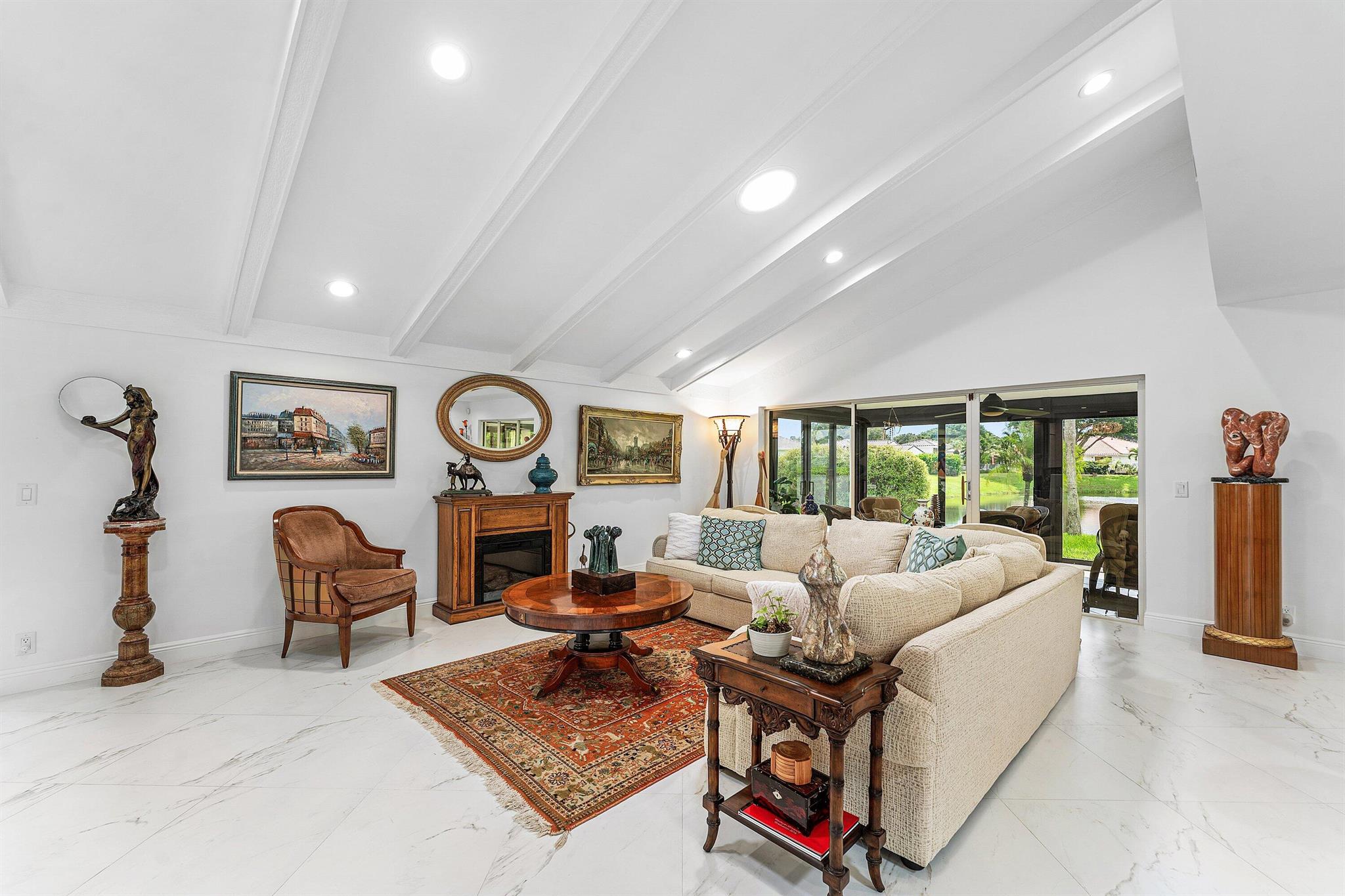 WOODS AT HUNTERS RUN COND - Residential